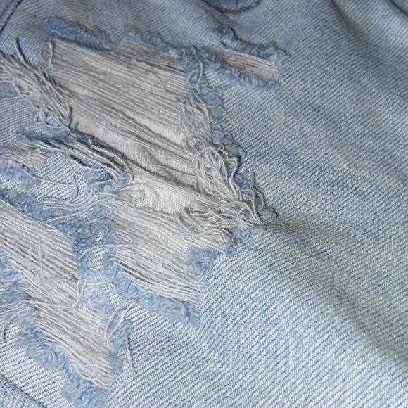 American Eagle Jean Shorts - Picture 4 of 4